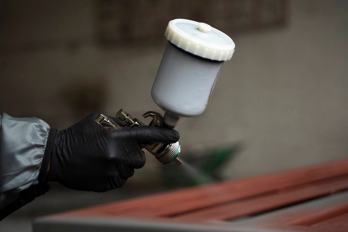 Coatings-Paints Industrial Case Studies - Paint Gun Cleaning and solvent recovery